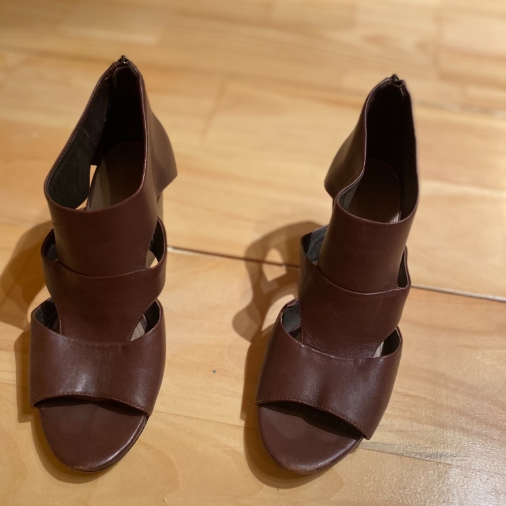 Brown leather wedges size 8 - Picture 11 of 12